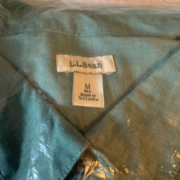 Green L.L. Bean Long Sleeve Button Up - Picture 2 of 2